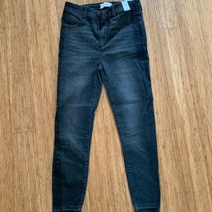 A&F High Rise Super Skinny Ankle Jeans- NWT